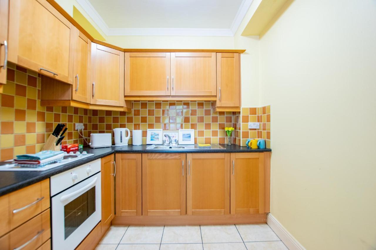 126 - Gort Na Coiribe 4 Bedroom Duplex, By Shortstays Голуей Екстериор снимка